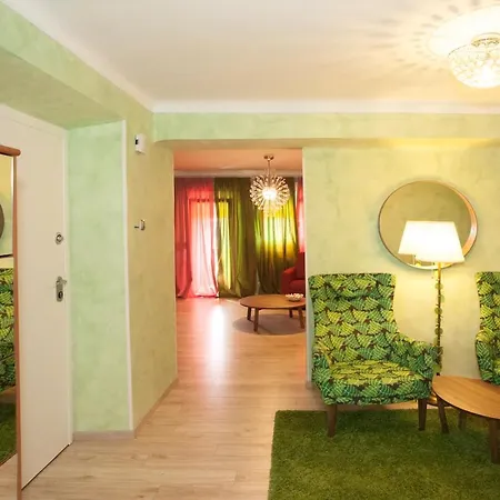 Butterfly With Sea View شقة *