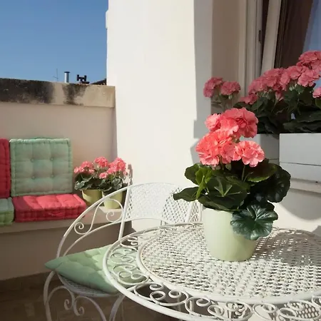 Butterfly With Sea View Daire *