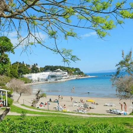 Butterfly With Sea View Split
