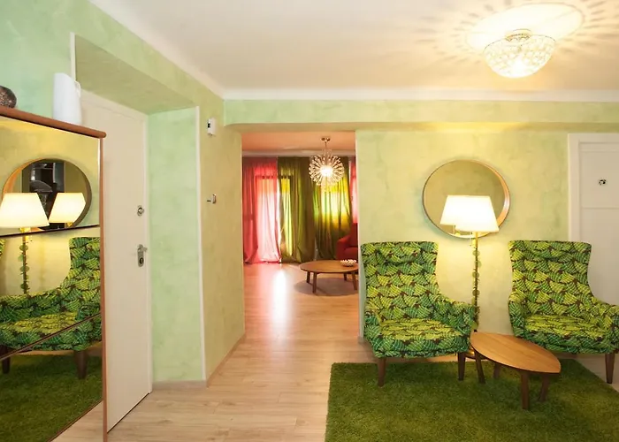 Butterfly With Sea View Apartment *