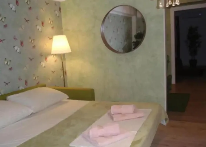 Butterfly With Sea View Apartment *