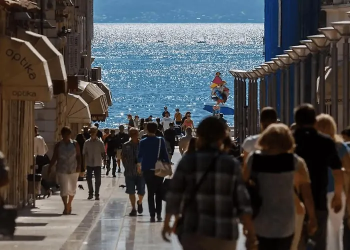 Apartment Butterfly With Sea View