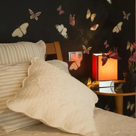 Butterfly With Sea View Σπλιτ